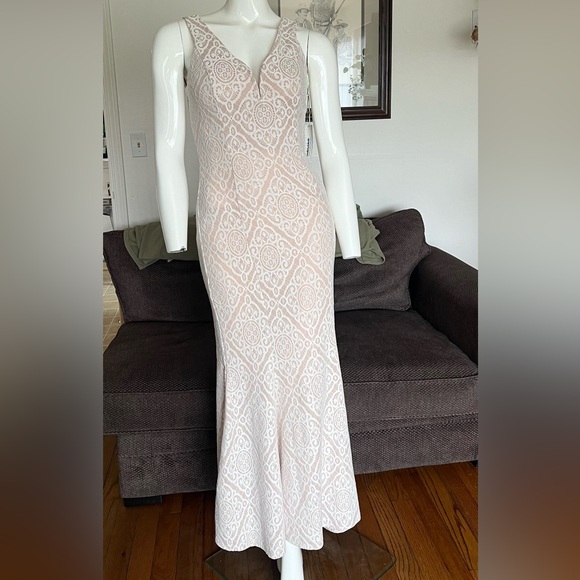 Nude maxi dress with white lace design. - Picture 2 of 3
